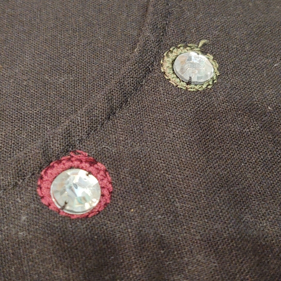 Women's Black Sleeveless Top - Picture 2 of 4